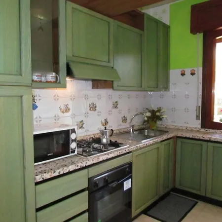 Apartment Furnished Near The *